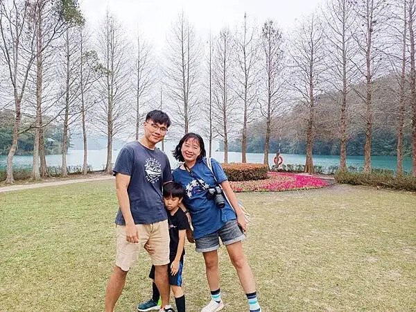 1272504.jpg 1272504.jpg