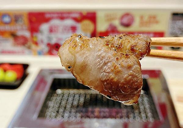 浜江燒肉│日本競標A5和牛整頭空運來台,和牛九宮格一頭入魂,一次品嘗九種部位,還有吃巧克力長大的日本巧克力翼板和牛,推薦吃過最厲害的和牛燒肉店,蘆洲燒肉推薦-65.jpg 浜江燒肉│日本競標A5和牛整頭空運來台,和牛九宮格一頭入魂,一次品嘗九種部位,還有吃巧克力長大的日本巧克力翼板和牛,推薦吃過最厲害的和牛燒肉店,蘆洲燒肉推薦-65.jpg