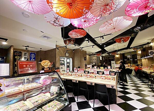 浜江燒肉│日本競標A5和牛整頭空運來台,和牛九宮格一頭入魂,一次品嘗九種部位,還有吃巧克力長大的日本巧克力翼板和牛,推薦吃過最厲害的和牛燒肉店,蘆洲燒肉推薦-06.jpg 浜江燒肉│日本競標A5和牛整頭空運來台,和牛九宮格一頭入魂,一次品嘗九種部位,還有吃巧克力長大的日本巧克力翼板和牛,推薦吃過最厲害的和牛燒肉店,蘆洲燒肉推薦-06.jpg