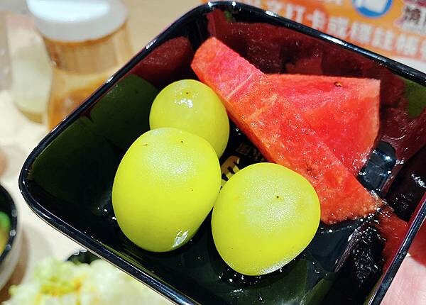 浜江燒肉│日本競標A5和牛整頭空運來台,和牛九宮格一頭入魂,一次品嘗九種部位,還有吃巧克力長大的日本巧克力翼板和牛,推薦吃過最厲害的和牛燒肉店,蘆洲燒肉推薦-19.jpg 浜江燒肉│日本競標A5和牛整頭空運來台,和牛九宮格一頭入魂,一次品嘗九種部位,還有吃巧克力長大的日本巧克力翼板和牛,推薦吃過最厲害的和牛燒肉店,蘆洲燒肉推薦-19.jpg