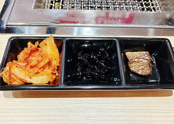 浜江燒肉│日本競標A5和牛整頭空運來台,和牛九宮格一頭入魂,一次品嘗九種部位,還有吃巧克力長大的日本巧克力翼板和牛,推薦吃過最厲害的和牛燒肉店,蘆洲燒肉推薦-15.jpg 浜江燒肉│日本競標A5和牛整頭空運來台,和牛九宮格一頭入魂,一次品嘗九種部位,還有吃巧克力長大的日本巧克力翼板和牛,推薦吃過最厲害的和牛燒肉店,蘆洲燒肉推薦-15.jpg