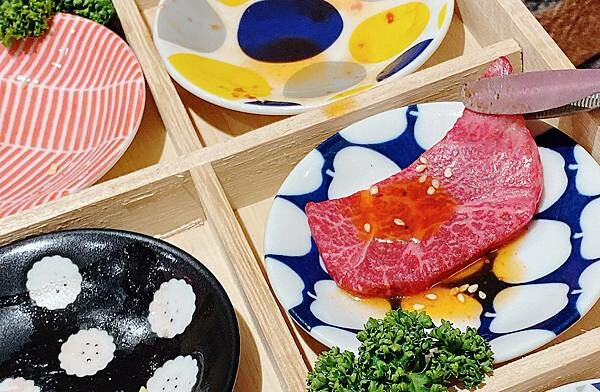 浜江燒肉│日本競標A5和牛整頭空運來台,和牛九宮格一頭入魂,一次品嘗九種部位,還有吃巧克力長大的日本巧克力翼板和牛,推薦吃過最厲害的和牛燒肉店,蘆洲燒肉推薦-75.jpg 浜江燒肉│日本競標A5和牛整頭空運來台,和牛九宮格一頭入魂,一次品嘗九種部位,還有吃巧克力長大的日本巧克力翼板和牛,推薦吃過最厲害的和牛燒肉店,蘆洲燒肉推薦-75.jpg