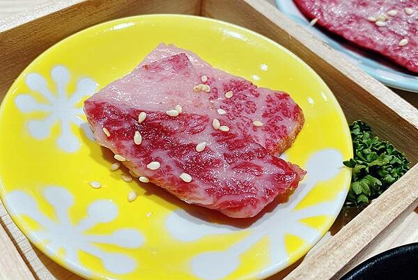 浜江燒肉│日本競標A5和牛整頭空運來台,和牛九宮格一頭入魂,一次品嘗九種部位,還有吃巧克力長大的日本巧克力翼板和牛,推薦吃過最厲害的和牛燒肉店,蘆洲燒肉推薦-34.jpg 浜江燒肉│日本競標A5和牛整頭空運來台,和牛九宮格一頭入魂,一次品嘗九種部位,還有吃巧克力長大的日本巧克力翼板和牛,推薦吃過最厲害的和牛燒肉店,蘆洲燒肉推薦-34.jpg