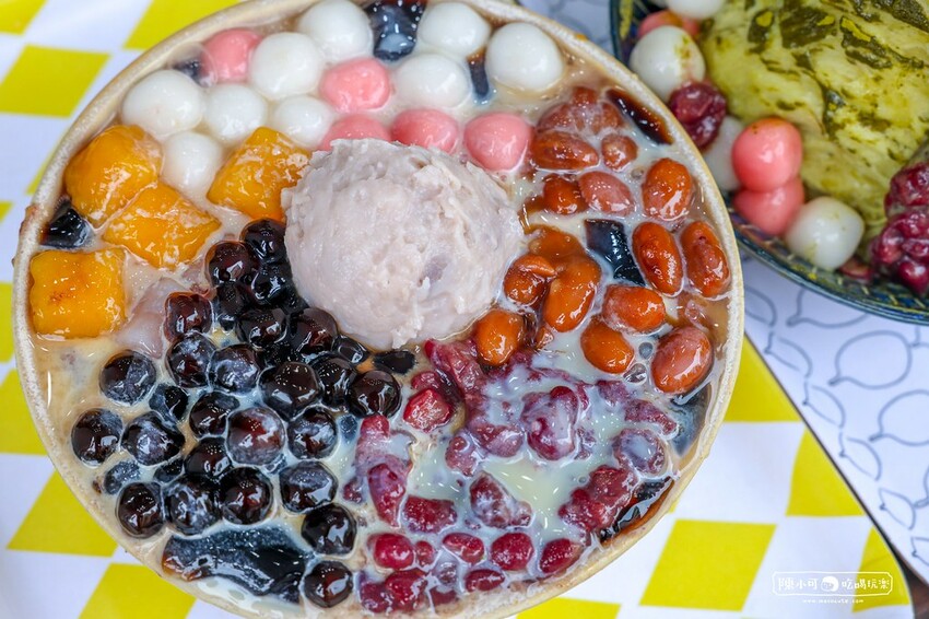 新北市新莊區【台北冰店】大碗公冰．甜品-新莊富國店，新北刨冰推薦！