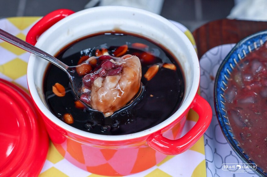 新北市新莊區【台北冰店】大碗公冰．甜品-新莊富國店，新北刨冰推薦！