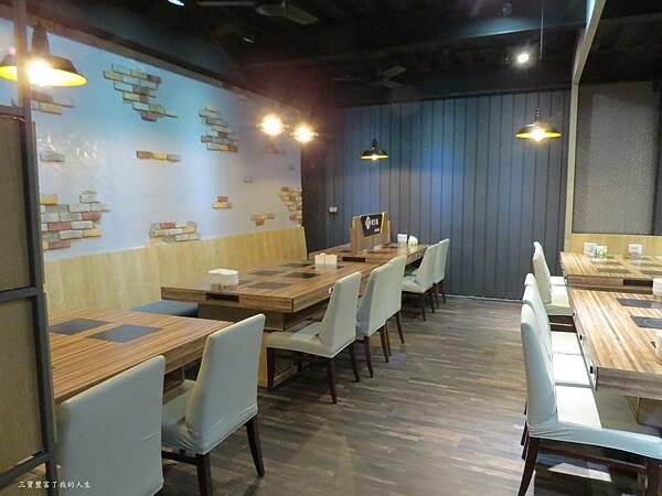 嘉義市東區嘉義美食 嘉義火鍋吃到飽推薦【肉食主義】精緻鍋物 鮮美食材豐富湯頭 自助吧蔬菜火鍋料及飲料冰品無限暢飲