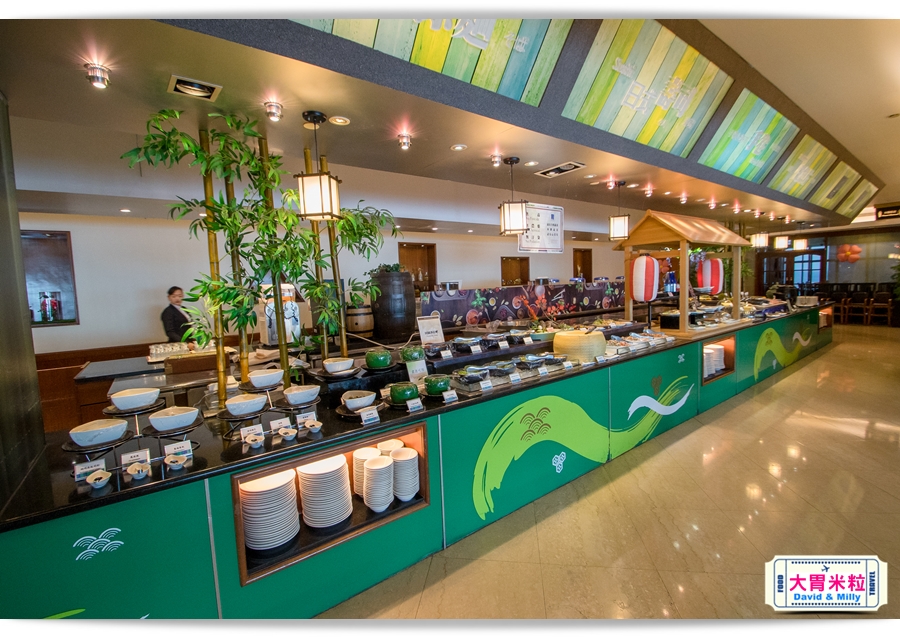 食尚Buffet月,吃到飽,高雄君鴻國際酒店,85百匯栢麗自助餐廳,招牌烤牛肉,蒙古烤肉,現點海鮮粥,精選主廚甜點,百樣餐點無限續盤 - 大胃米粒 DAVID & MILLY