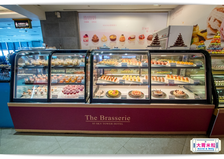 食尚Buffet月,吃到飽,高雄君鴻國際酒店,85百匯栢麗自助餐廳,招牌烤牛肉,蒙古烤肉,現點海鮮粥,精選主廚甜點,百樣餐點無限續盤 - 大胃米粒 DAVID & MILLY