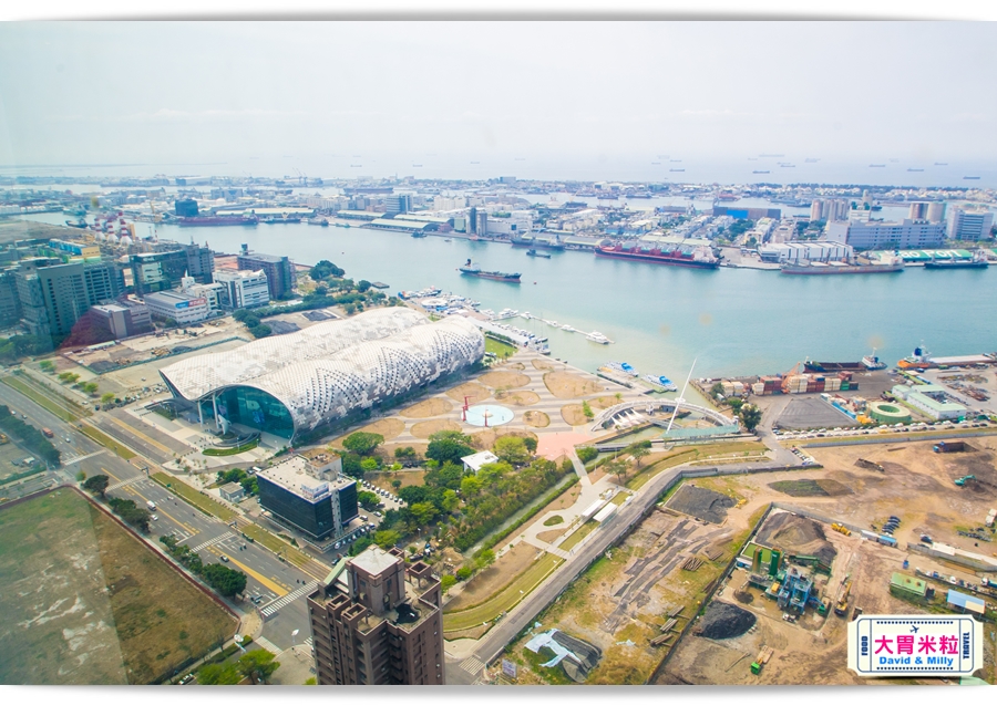 食尚Buffet月,吃到飽,高雄君鴻國際酒店,85百匯栢麗自助餐廳,招牌烤牛肉,蒙古烤肉,現點海鮮粥,精選主廚甜點,百樣餐點無限續盤 - 大胃米粒 DAVID & MILLY