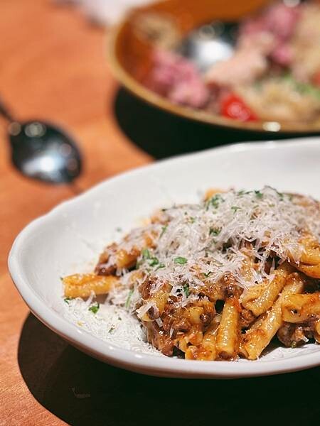 台北市松山區松山區美食-----氣氛輕鬆餐點美味的小酒館莉莉可可LilyCoco