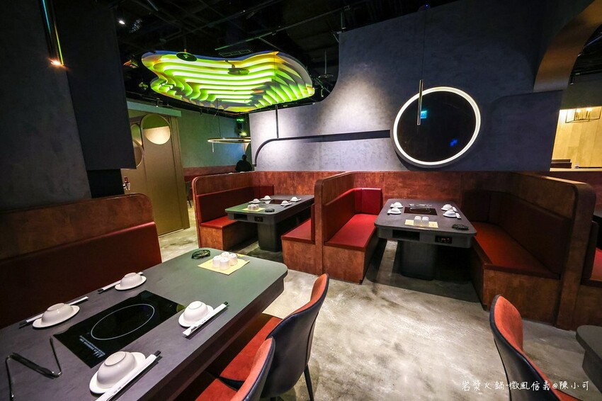 台北市信義區【台北火鍋】岩漿火鍋微風信義店，麻辣鴨血豆腐免費續！捷運市政府美食