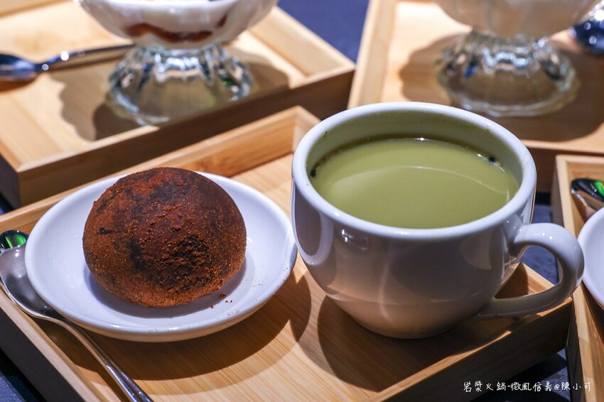 台北市信義區【台北火鍋】岩漿火鍋微風信義店，麻辣鴨血豆腐免費續！捷運市政府美食