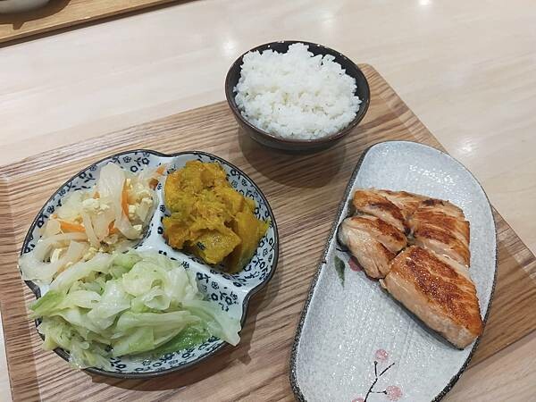 新北三峽向陽冬瓜肉飯~