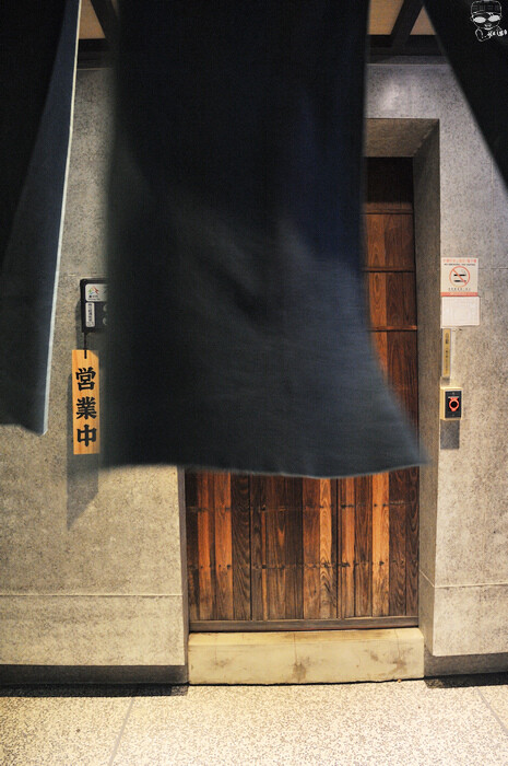 猛 海鮮燒烤番屋！傳說中的生猛海鮮料理，在台中市區重現，鮮蚵