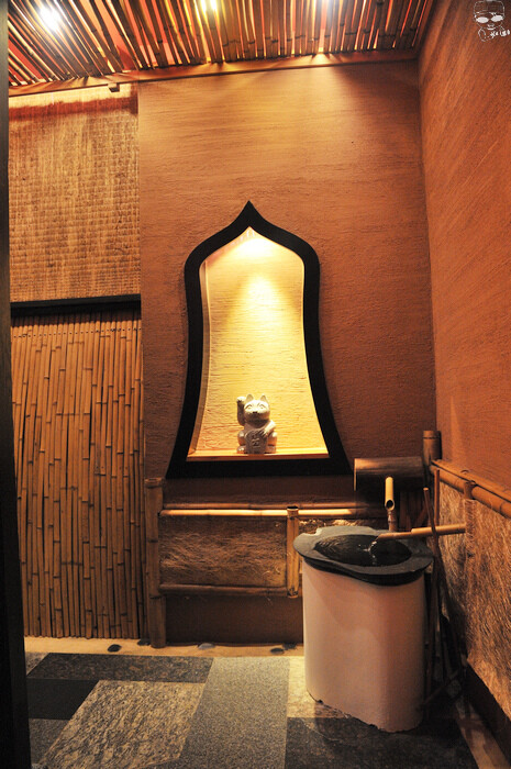 猛 海鮮燒烤番屋！傳說中的生猛海鮮料理，在台中市區重現，鮮蚵