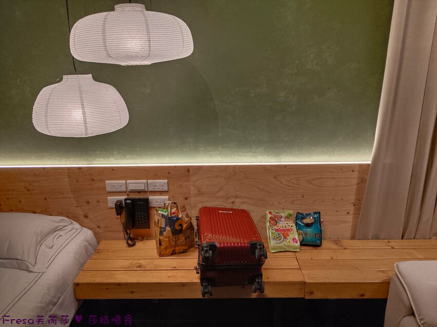 台中市西區台中飯店【嬉行旅】草悟道人氣森林系渡假飯店.綠植大廳拍好拍滿.獨特的陽台衛浴空間│勤美誠品│審計新村