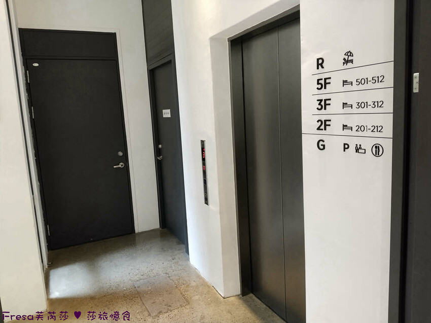 台中市西區台中飯店【嬉行旅】草悟道人氣森林系渡假飯店.綠植大廳拍好拍滿.獨特的陽台衛浴空間│勤美誠品│審計新村