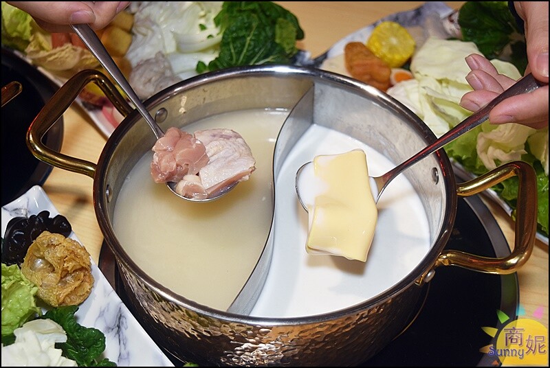 築崎火鍋。台中吃到飽火烤兩吃220元起!海陸吃到飽太享受.還有糖葫蘆烤串也太可愛了-商妮吃喝遊樂