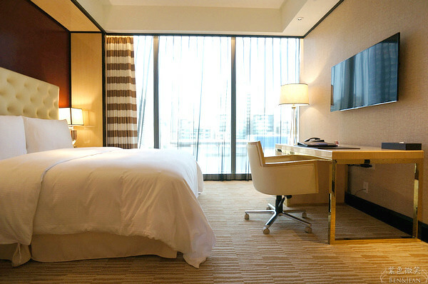 台中市西屯區林酒店》星級飯店杜拜休閒風,泳池SPA好愜意,異國餐廳料理國餐廳好享受,近秋紅谷、國家歌劇院,渡假休閒