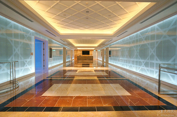 台中市西屯區林酒店》星級飯店杜拜休閒風,泳池SPA好愜意,異國餐廳料理國餐廳好享受,近秋紅谷、國家歌劇院,渡假休閒