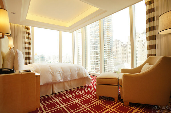 台中市西屯區林酒店》星級飯店杜拜休閒風,泳池SPA好愜意,異國餐廳料理國餐廳好享受,近秋紅谷、國家歌劇院,渡假休閒