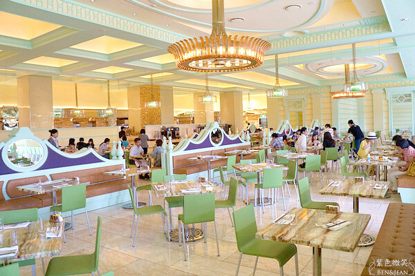 台中市西屯區林酒店》星級飯店杜拜休閒風,泳池SPA好愜意,異國餐廳料理國餐廳好享受,近秋紅谷、國家歌劇院,渡假休閒