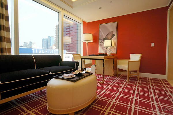 台中市西屯區林酒店》星級飯店杜拜休閒風,泳池SPA好愜意,異國餐廳料理國餐廳好享受,近秋紅谷、國家歌劇院,渡假休閒