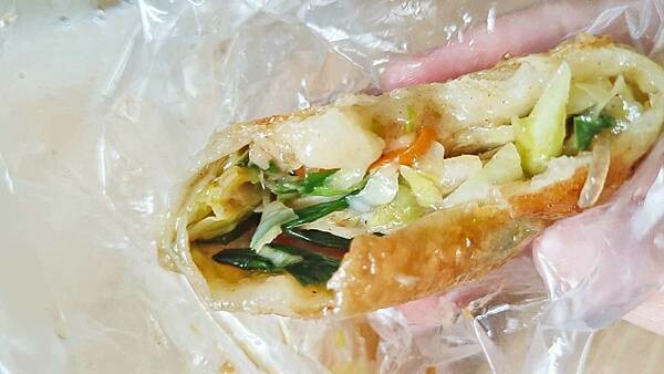 新北市板橋區超讚牛排館|CP值爆表!好吃便宜又超厚的平價牛排