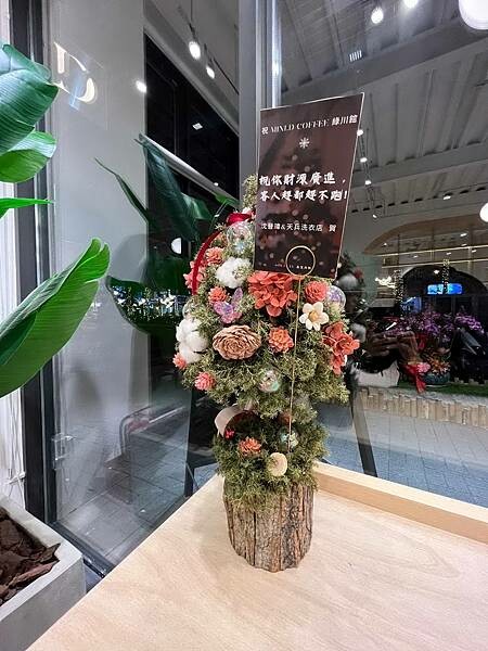 台中中區MINI.D COFFEE綠川館~美食早餐7點30分