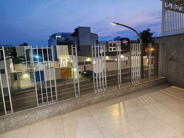 【台南住宿推薦】衡定理台南安平包棟民宿《澤居》電梯民宿的舒適空間及家的溫暖☆鄰近安平老街、漁光島、漁人碼頭