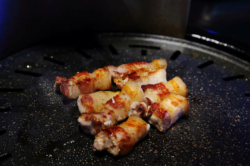 王品全新韓式燒肉品牌，金咕韓式原塊烤肉插旗西門町！主打豬五花