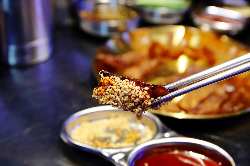 王品全新韓式燒肉品牌，金咕韓式原塊烤肉插旗西門町！主打豬五花