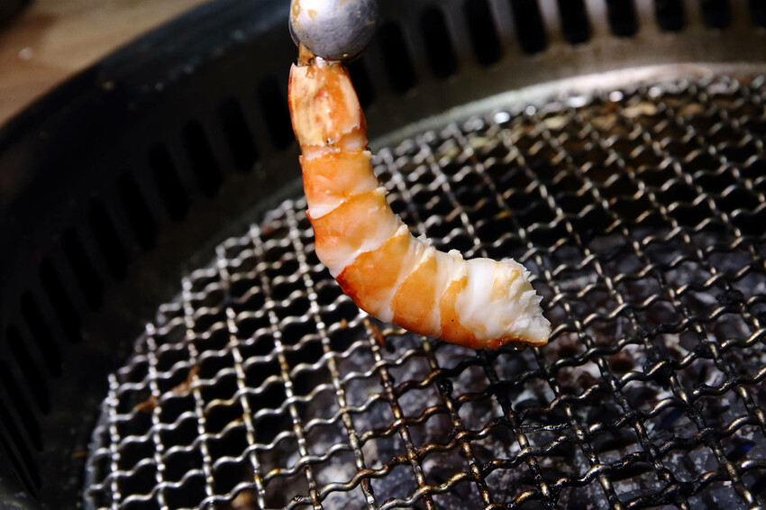 桃園最強「燒肉吃到飽」來中壢插旗啦！赤富士日式無煙燒肉鍋物-