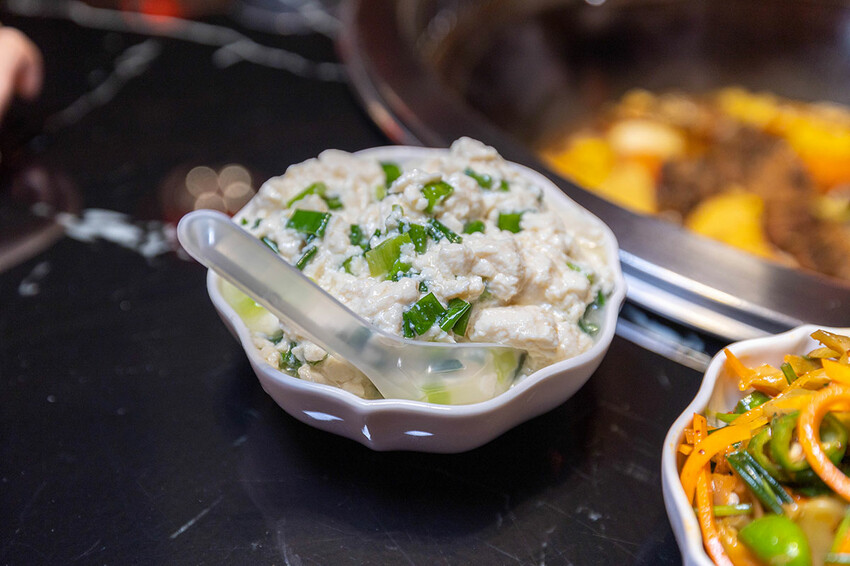 小媳婦鐵鍋燉台中旗艦店