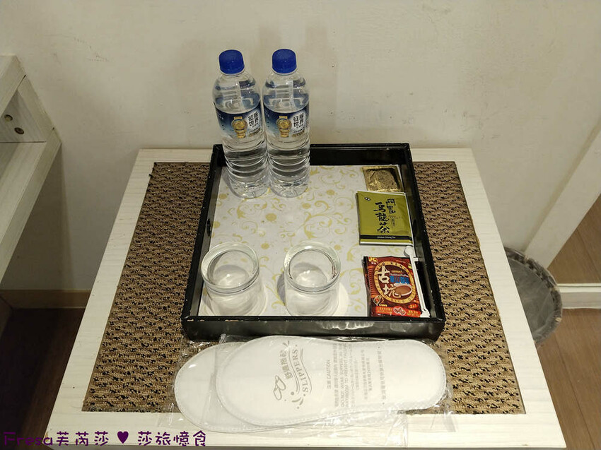 新北市三重區新北飯店【台北薇米商旅】台北橋捷運站走５分鐘.高樓遼闊日夜城景.樓下就有超商全聯電影院│三重飯店│天台影城│新北住宿