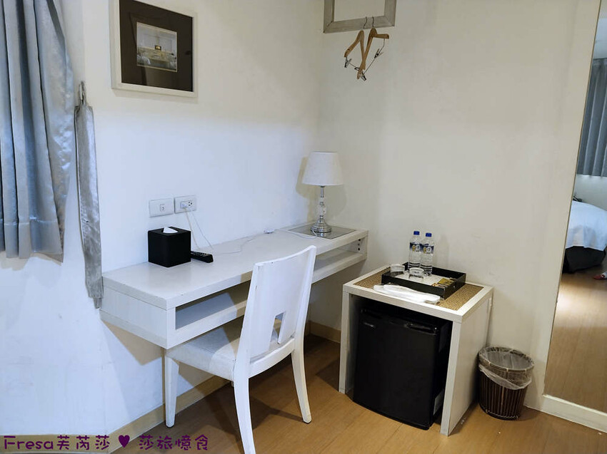 新北市三重區新北飯店【台北薇米商旅】台北橋捷運站走５分鐘.高樓遼闊日夜城景.樓下就有超商全聯電影院│三重飯店│天台影城│新北住宿