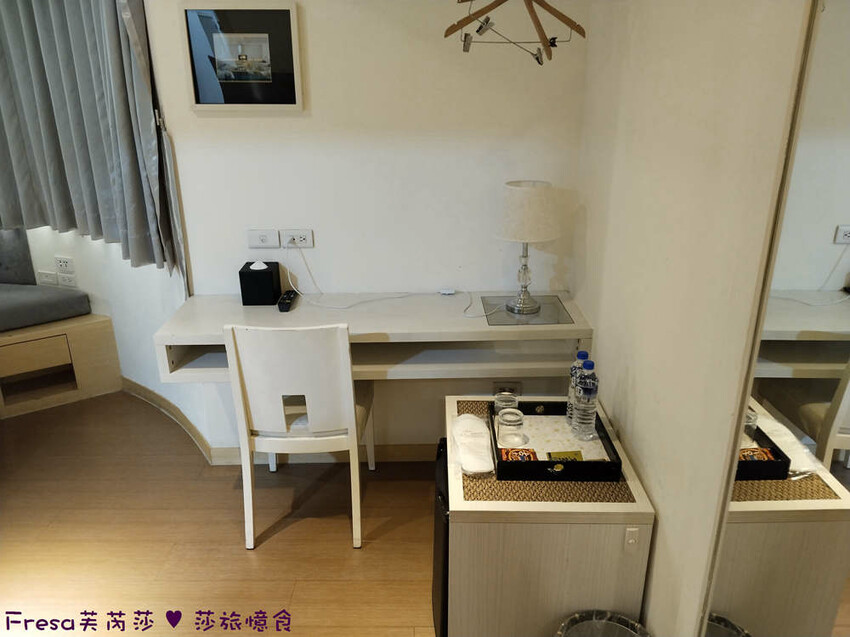 新北市三重區新北飯店【台北薇米商旅】台北橋捷運站走５分鐘.高樓遼闊日夜城景.樓下就有超商全聯電影院│三重飯店│天台影城│新北住宿