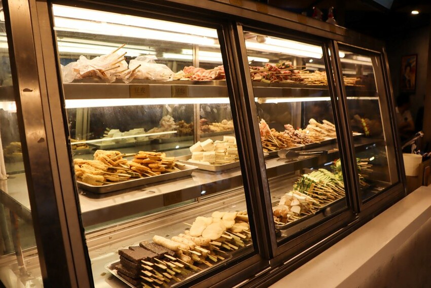 價格親民三重晚餐宵夜的好地點，串燒只要$19元起~