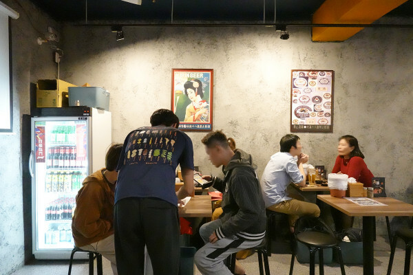 新北市三重區獨門醬料超美味，選擇多元且不怕預算爆表的三重串燒外送、外帶-柒息地三重自強店