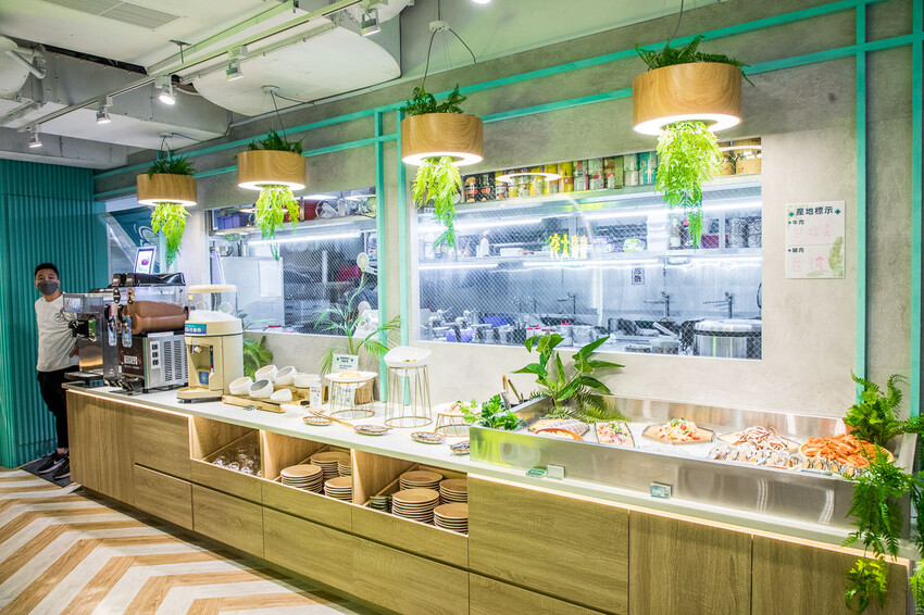 桃園市桃園區泰泰太夯泰式料理吃到飽｜超美渡假風泰式料理吃到飽，現點現做無限量供應