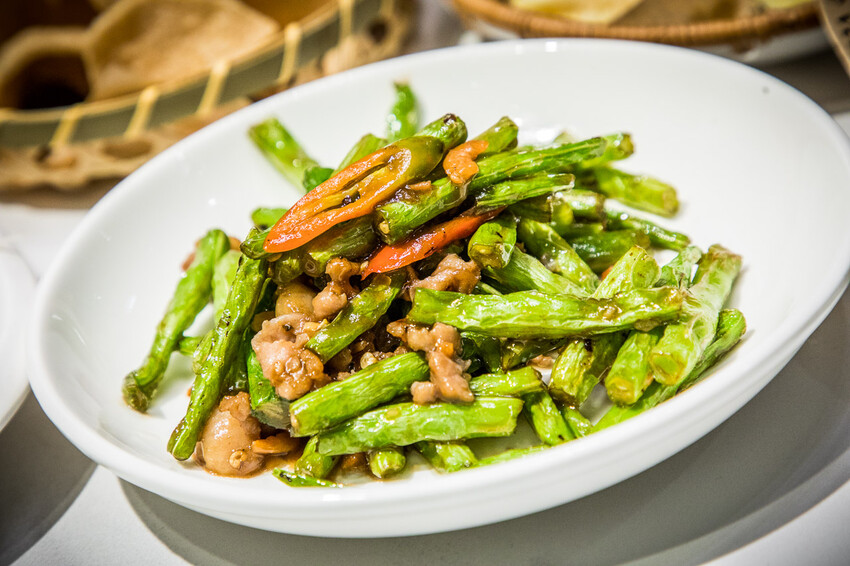 桃園市桃園區泰泰太夯泰式料理吃到飽｜超美渡假風泰式料理吃到飽，現點現做無限量供應
