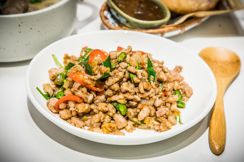 桃園市桃園區泰泰太夯泰式料理吃到飽｜超美渡假風泰式料理吃到飽，現點現做無限量供應