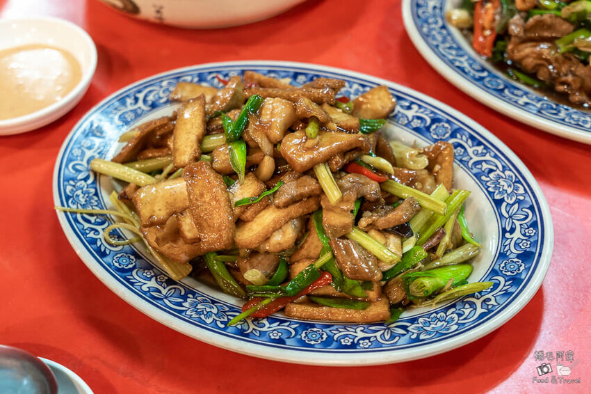 羊博士鍋物料理! ︁台中沙鹿羊肉爐必吃,超狂熱炒人潮直逼流水席