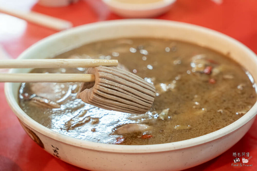 羊博士鍋物料理! ︁台中沙鹿羊肉爐必吃,超狂熱炒人潮直逼流水席