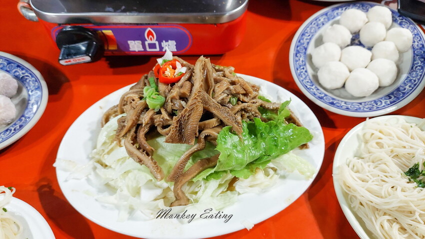 【台中沙鹿】羊博士鍋物料理｜生意超好精誠羊肉爐，清泉崗羊肉爐燒酒雞九尾雞。有停車場 - 貪吃猴的幻想