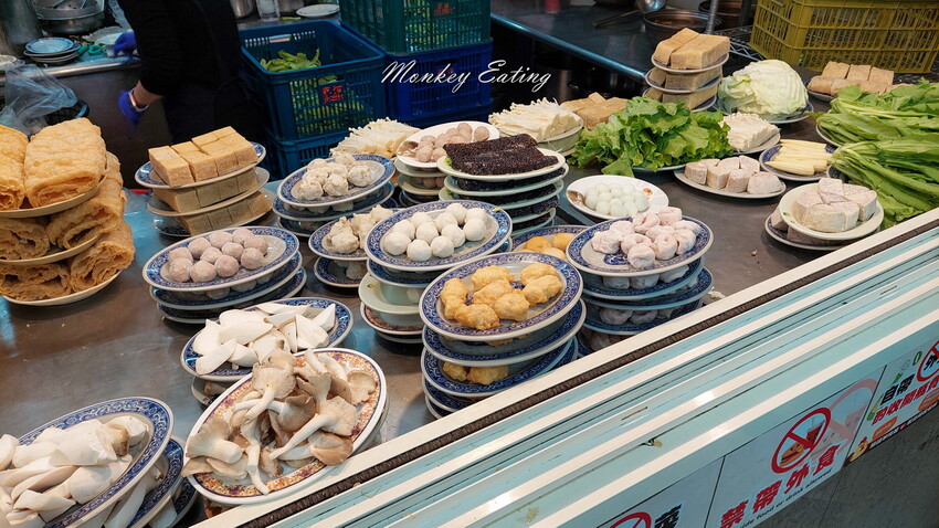 【台中沙鹿】羊博士鍋物料理｜生意超好精誠羊肉爐，清泉崗羊肉爐燒酒雞九尾雞。有停車場 - 貪吃猴的幻想