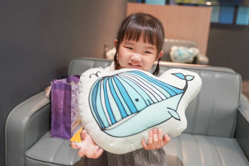 高雄美食｜韓式可頌現點現做 奶香味十足有甜有鹹口味超多種/寵