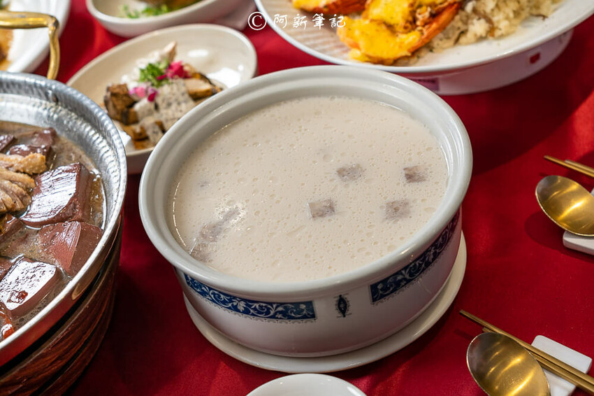 新天地桌菜,新天地崇德旗艦店,新天地婚宴會館,新天地餐廳,台中婚宴會館,台中餐廳,台中桌菜