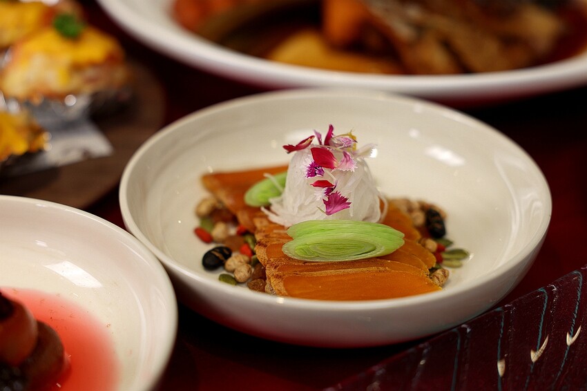 新天地崇德旗艦店!80周年紀念桌菜,台中北屯宴客聚餐的首選餐廳