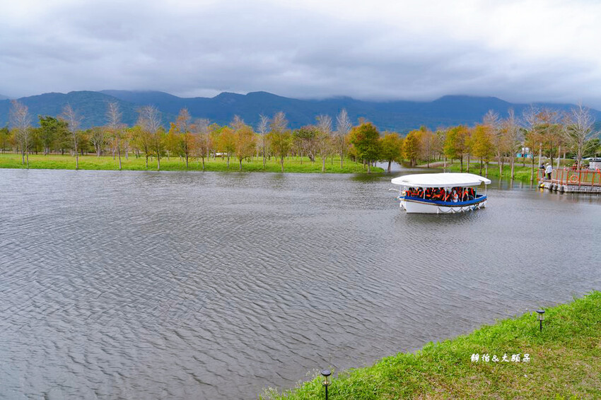 星巴克花蓮理想門市 ❙ 走進童話小屋喝咖啡,坐擁絕美湖景,還 星巴克花蓮理想門市 ❙ 走進童話小屋喝咖啡,坐擁絕美湖景,還